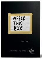 Wreck this box - Уничтожь эту коробку